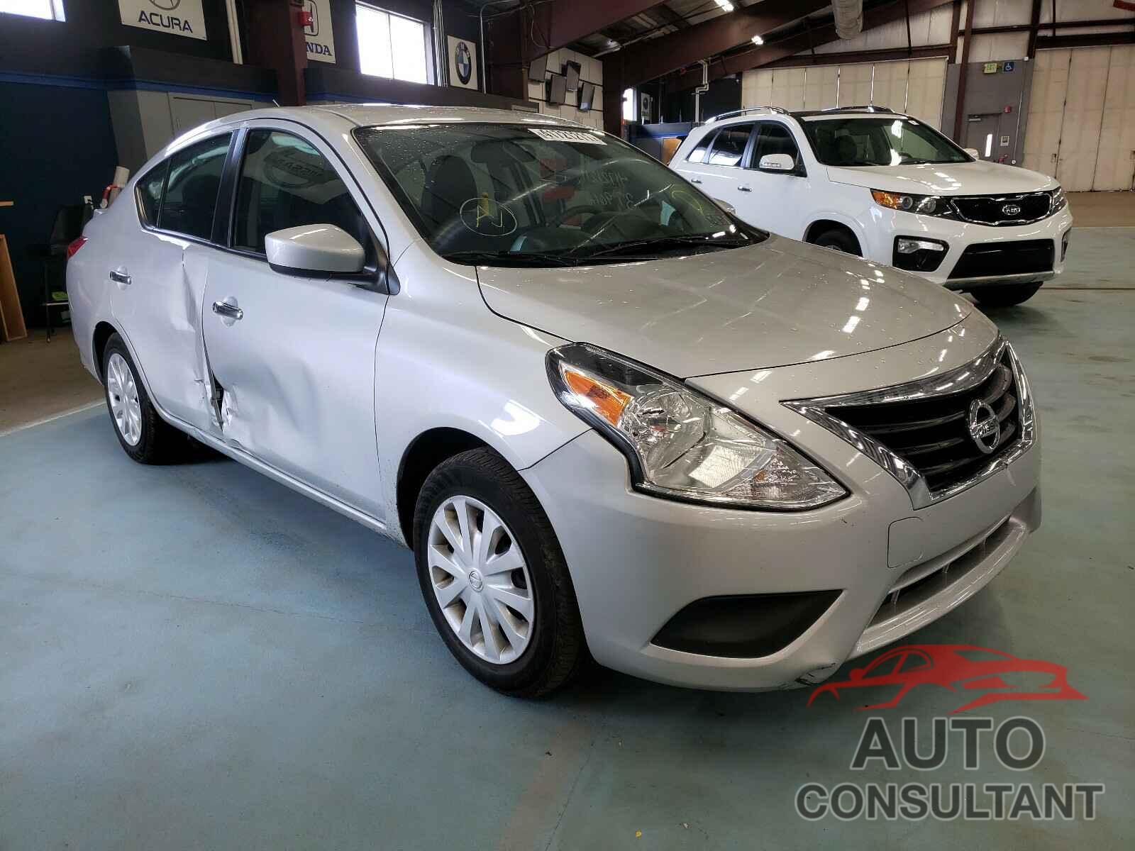NISSAN VERSA 2019 - 3N1CN7AP3KL872958