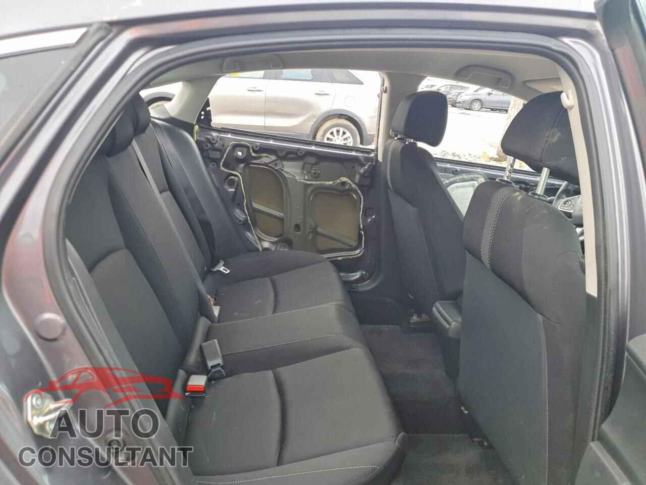 HONDA CIVIC 2019 - 2HGFC2E68KH517833