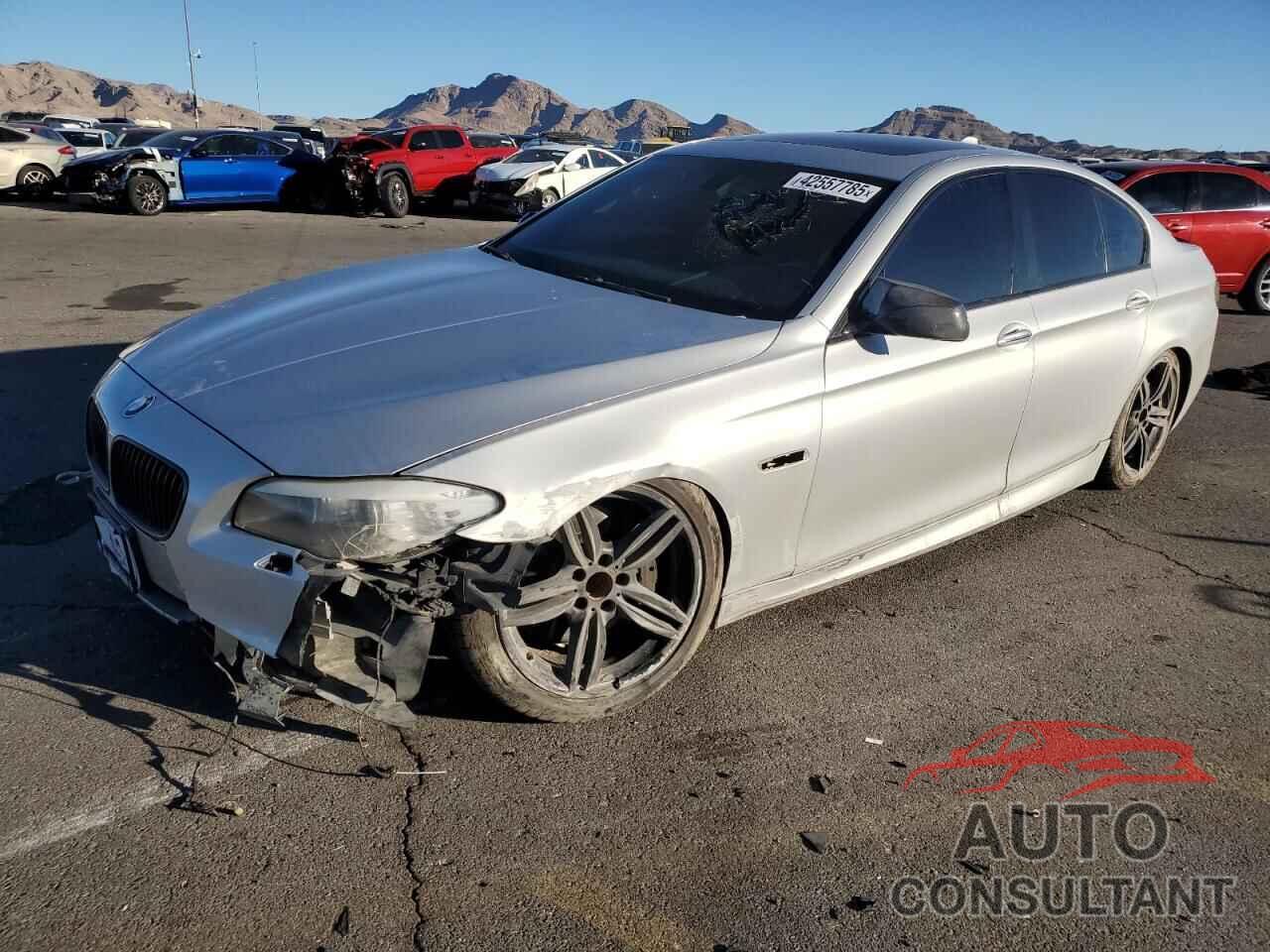 BMW 5 SERIES 2013 - WBAFR7C53DC828559