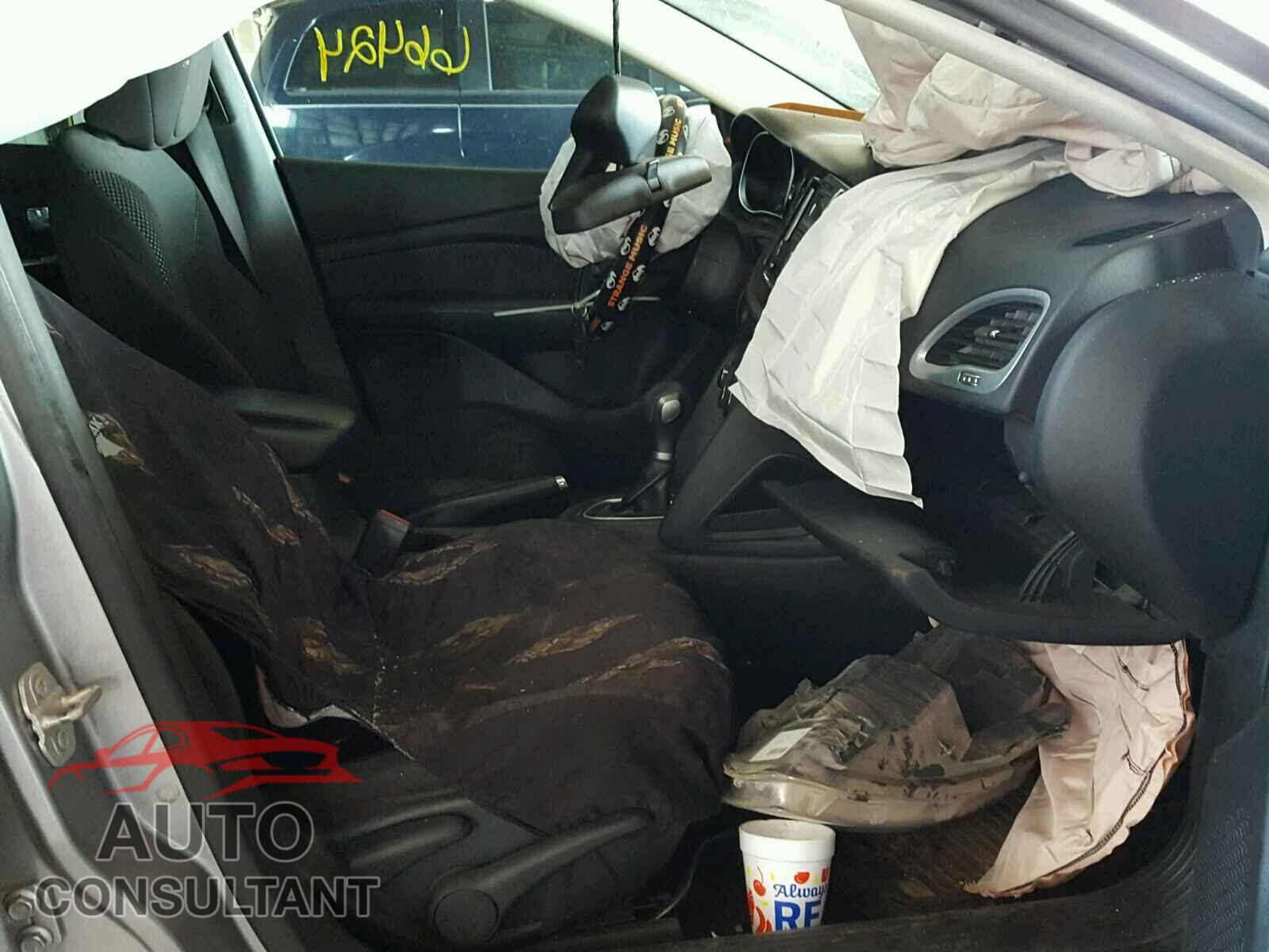 DODGE DART 2015 - 1C3CDFAA3FD435838