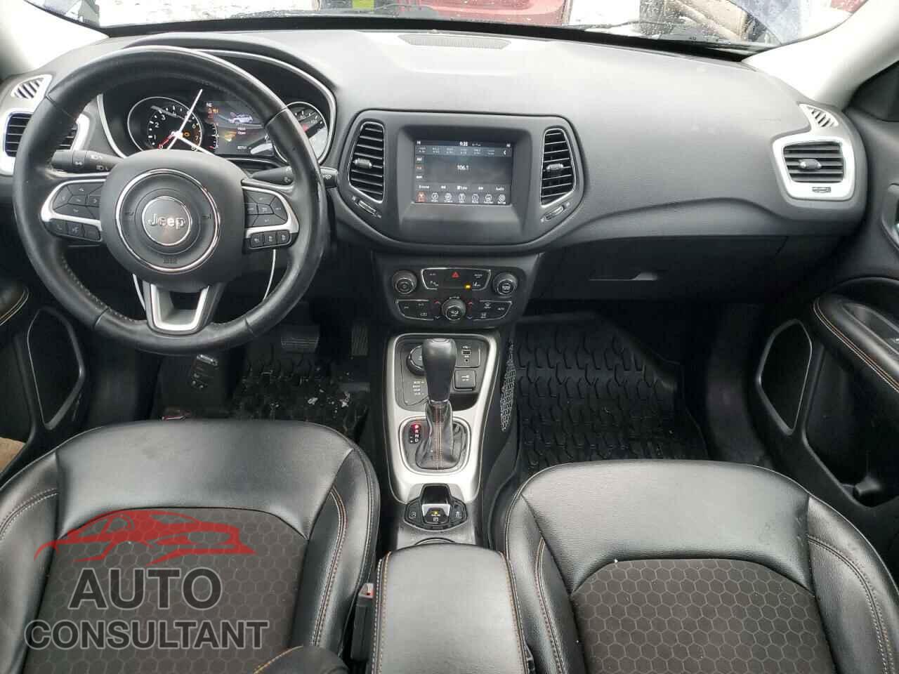 JEEP COMPASS 2020 - 3C4NJDBB1LT228833