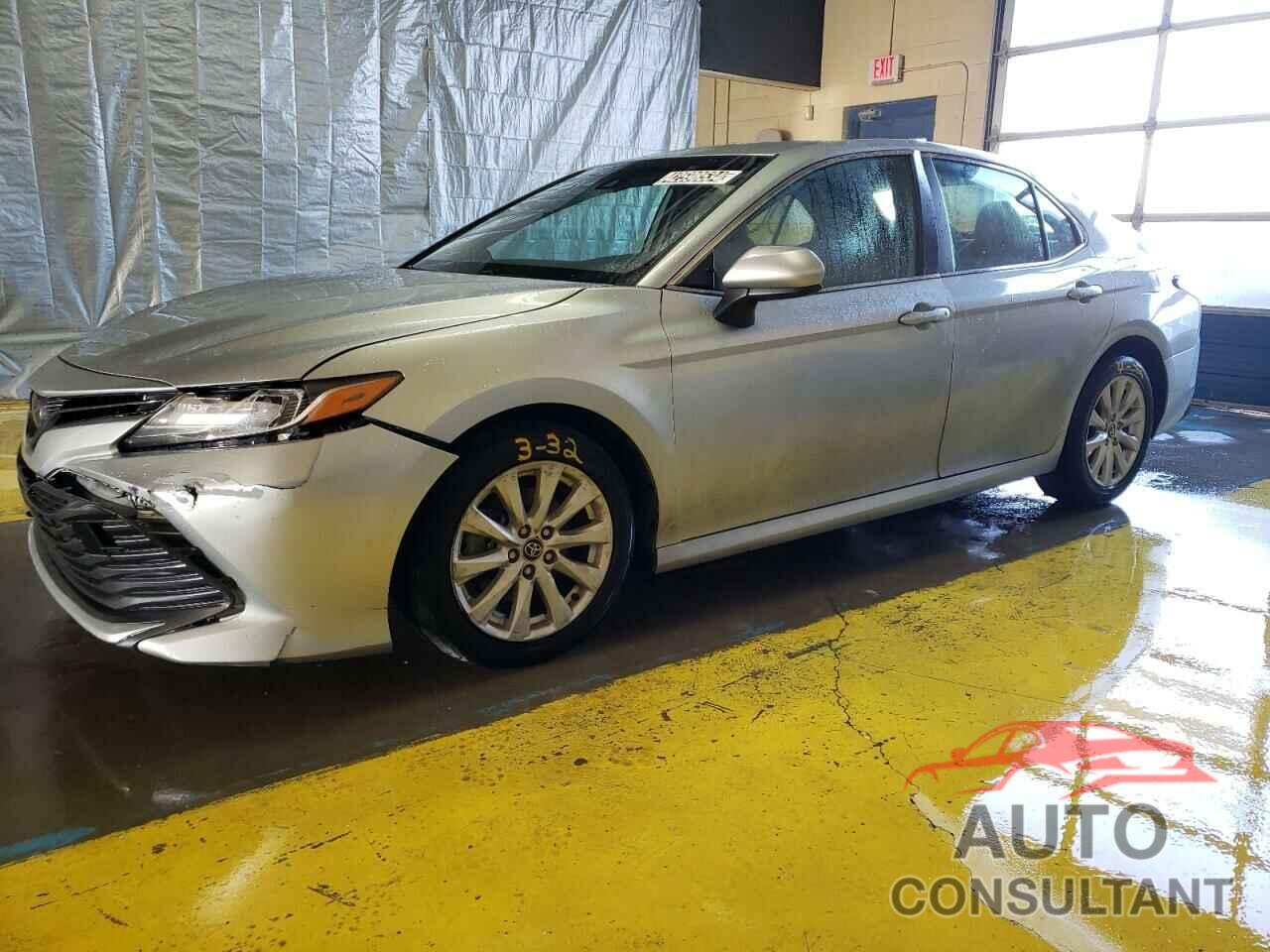 TOYOTA CAMRY 2020 - 4T1C11AK4LU345525