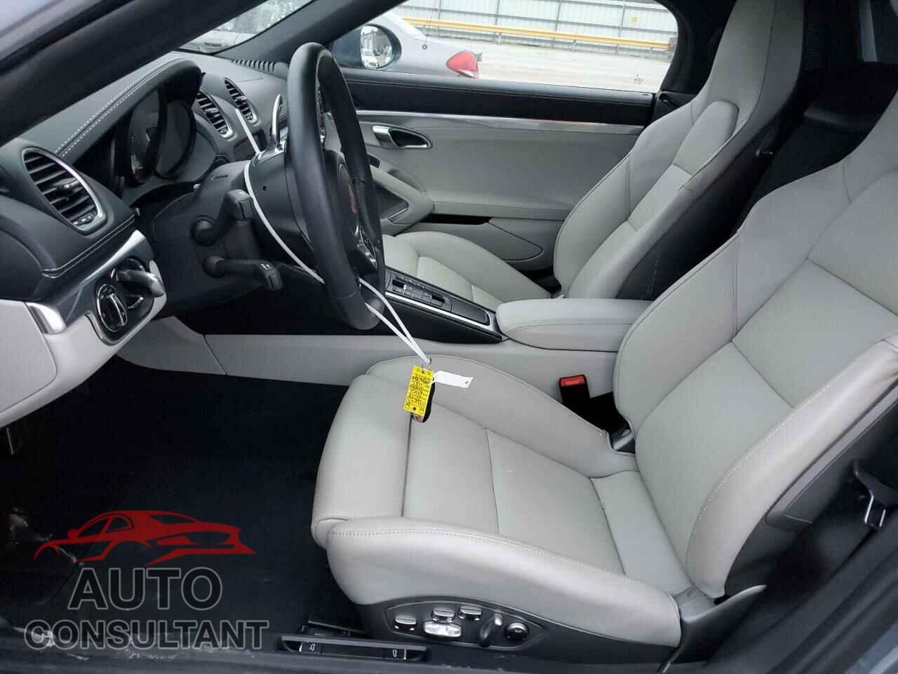 PORSCHE BOXSTER 2018 - WP0CB2A88JS229118