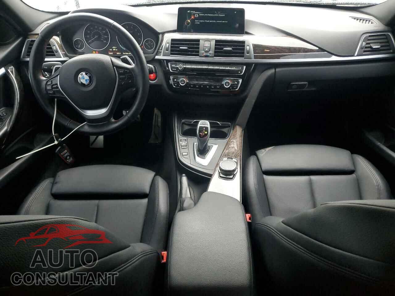 BMW 3 SERIES 2016 - WBA8E3G56GNU02574