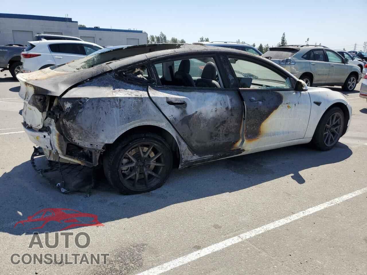 TESLA MODEL 3 2023 - 5YJ3E1EA8PF517449