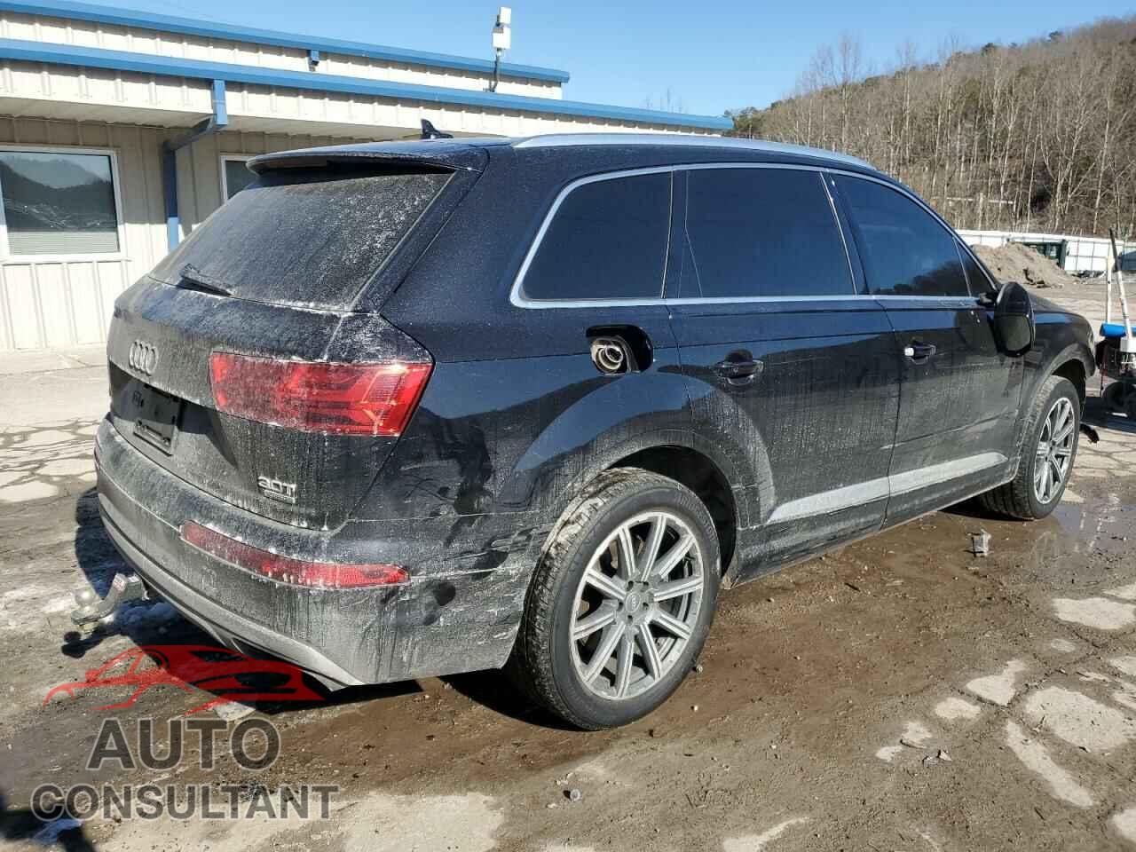 AUDI Q7 2017 - WA1LAAF75HD019484