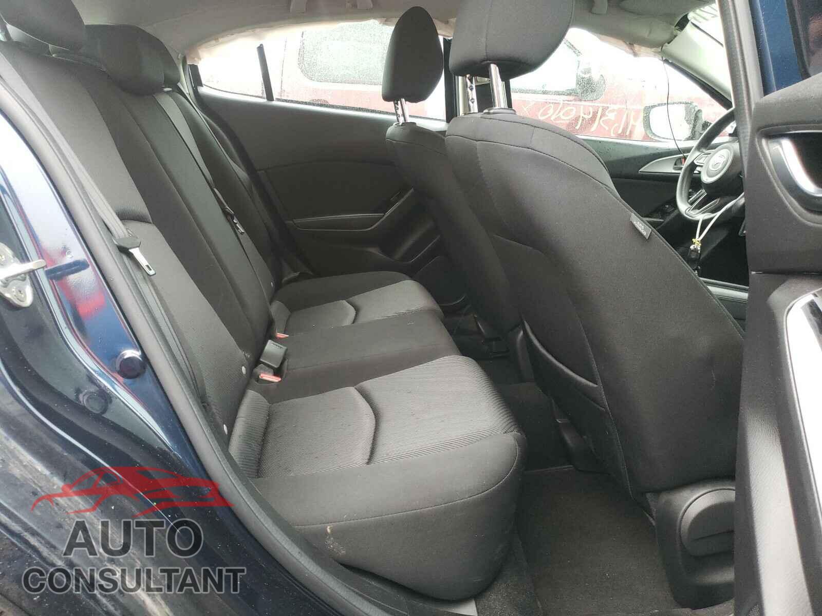 MAZDA 3 2017 - 3MZBN1K72HM103484