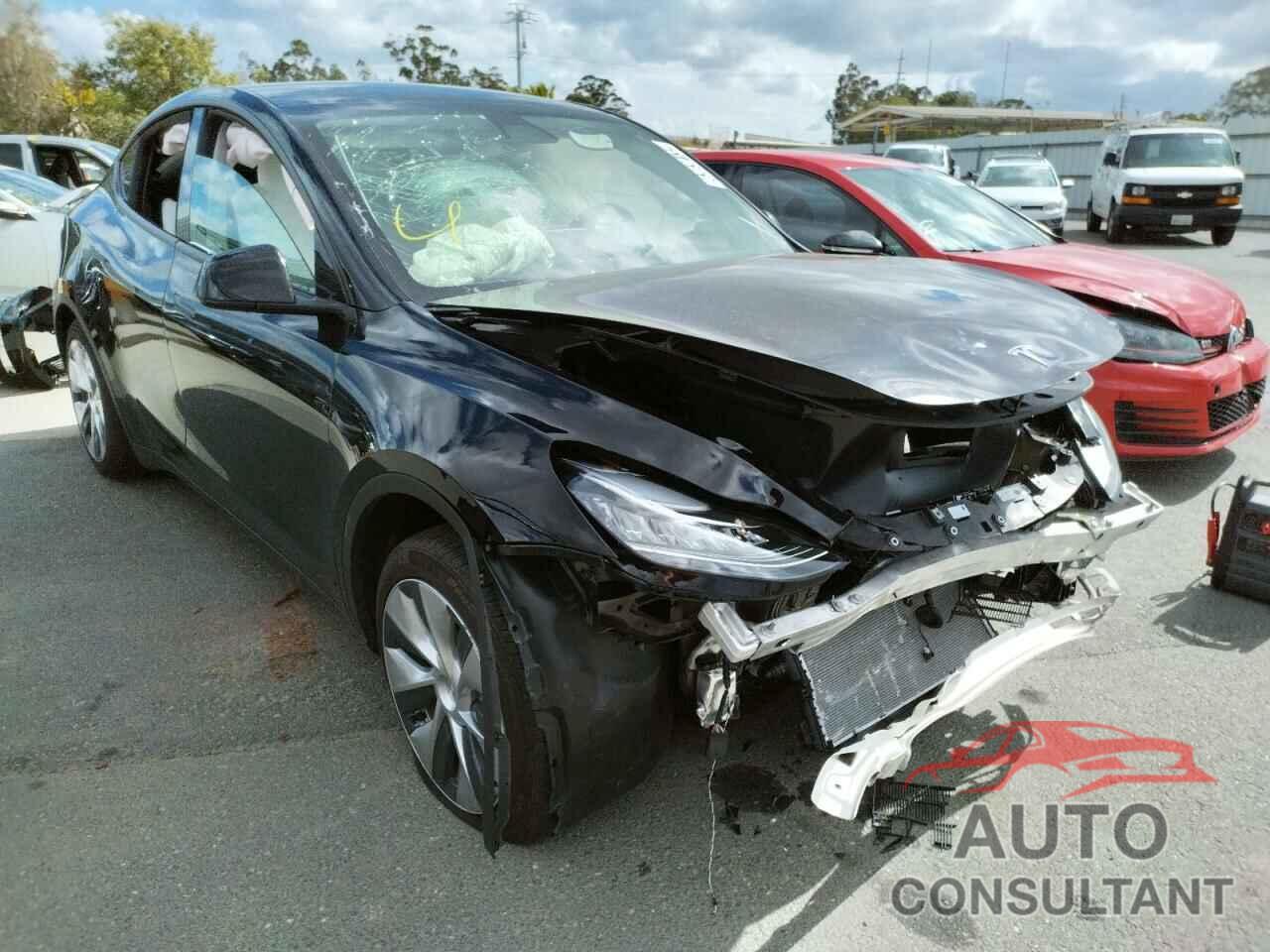 TESLA MODEL Y 2022 - 7SAYGDEEXNF351360