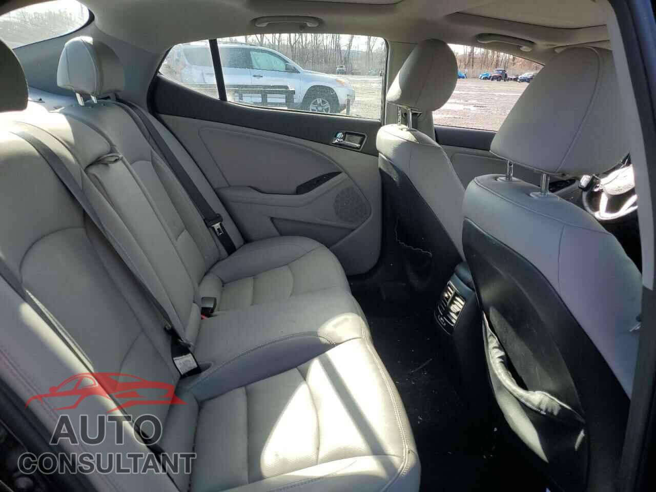 KIA OPTIMA 2013 - 5XXGN4A70DG240690