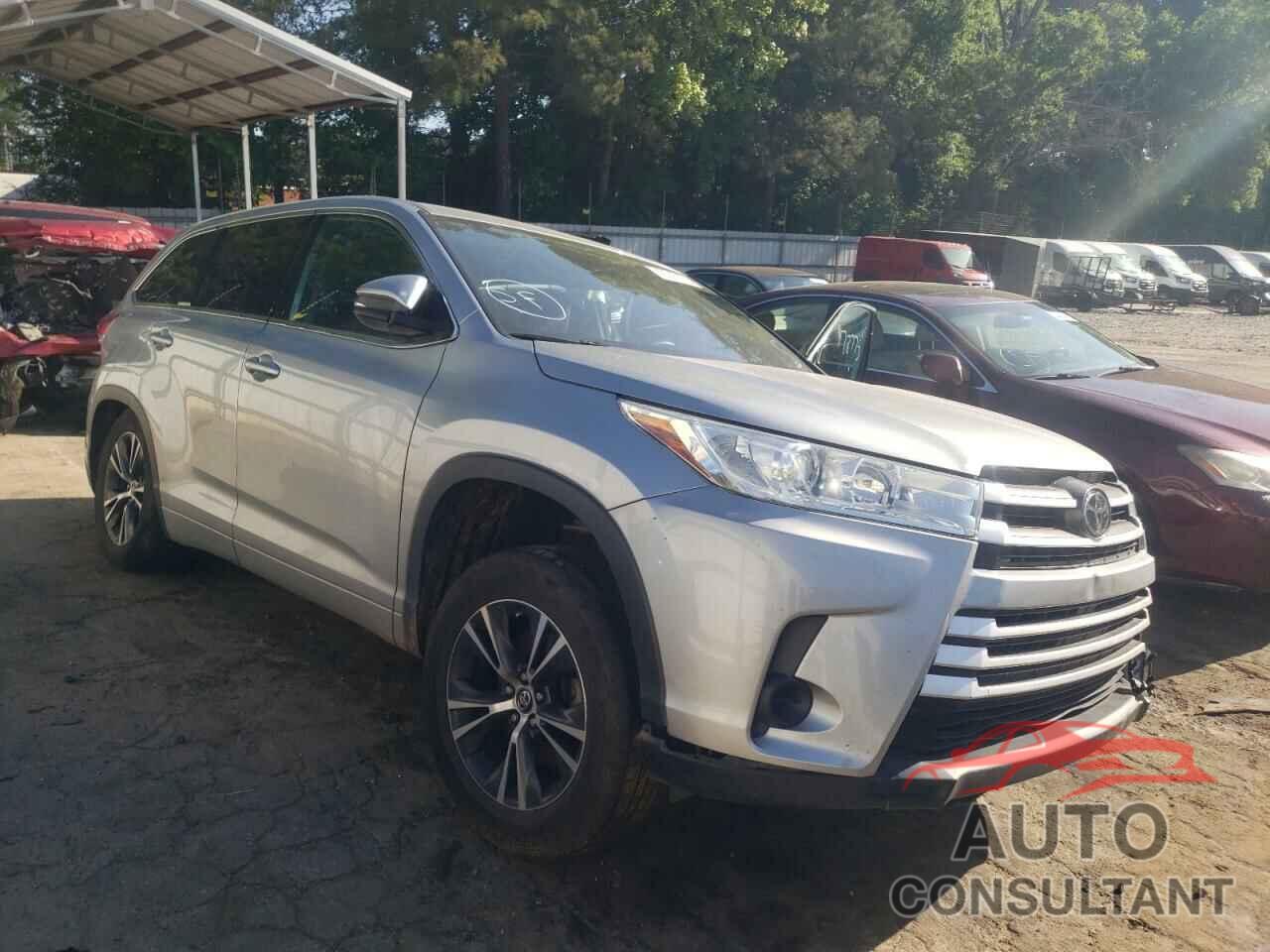 TOYOTA HIGHLANDER 2018 - 5TDZARFH1JS033996