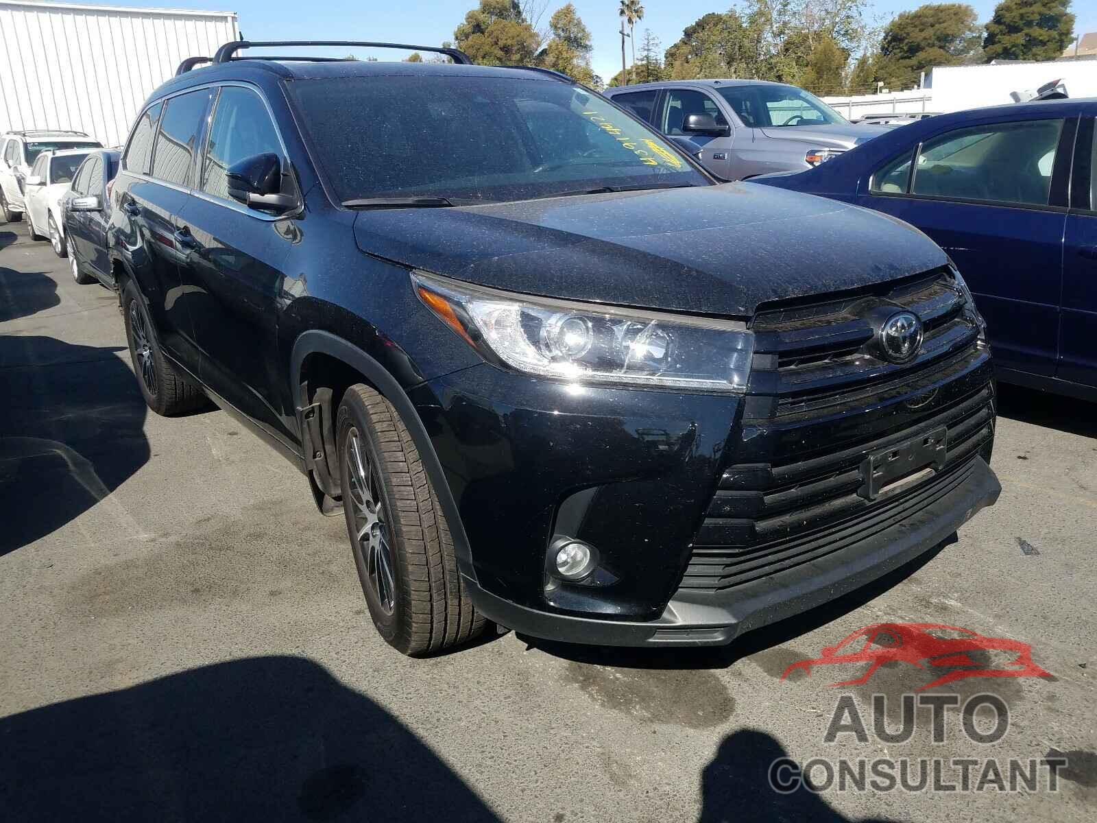 TOYOTA HIGHLANDER 2017 - 5TDJZRFH6HS508526
