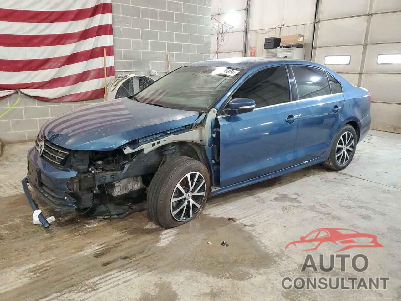 VOLKSWAGEN JETTA 2018 - 3VWDB7AJ5JM262748