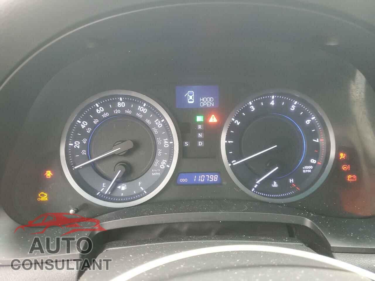 LEXUS IS 2011 - JTHBF5C20B5152172