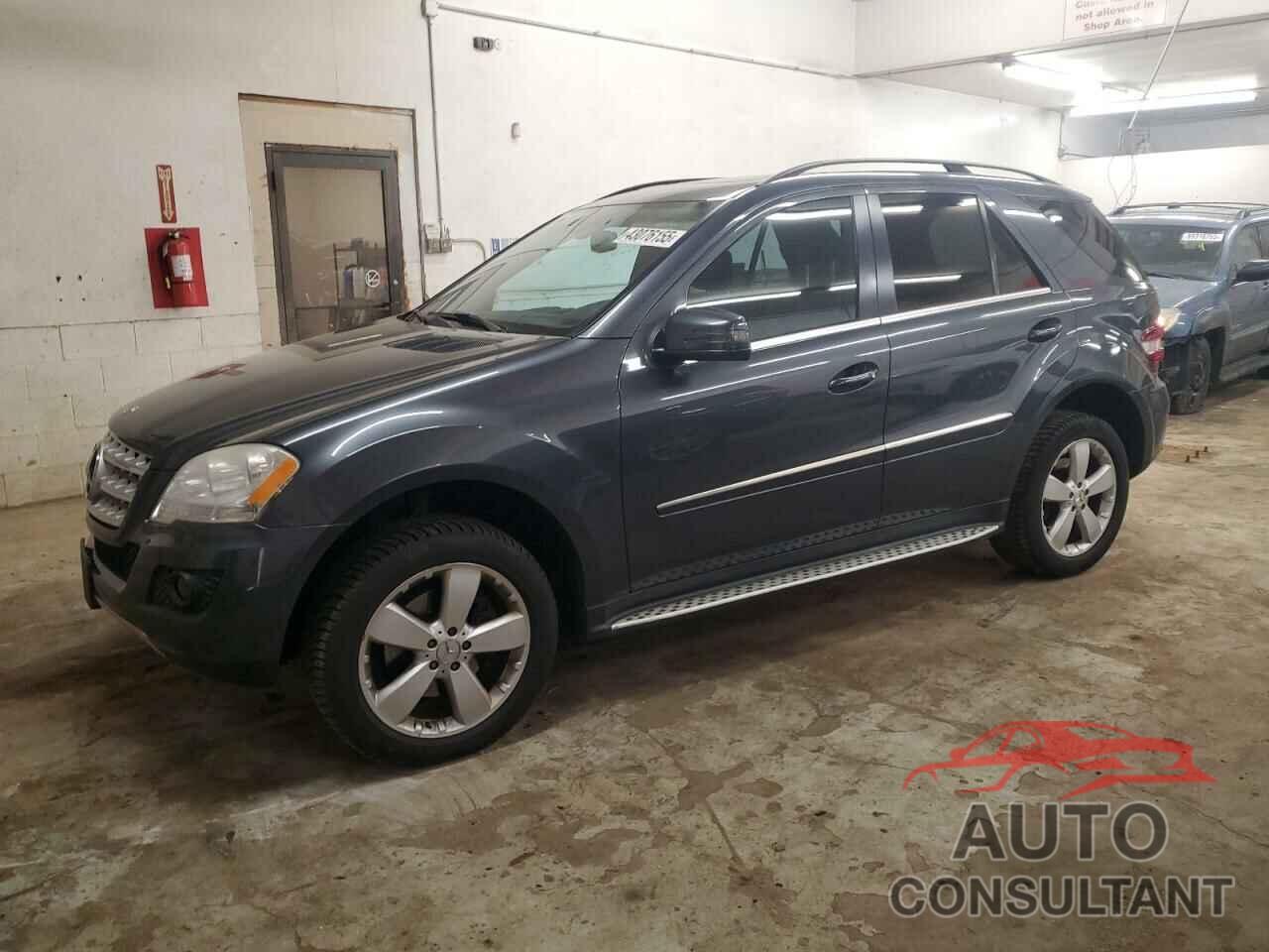 MERCEDES-BENZ M-CLASS 2011 - 4JGBB8GB0BA648410