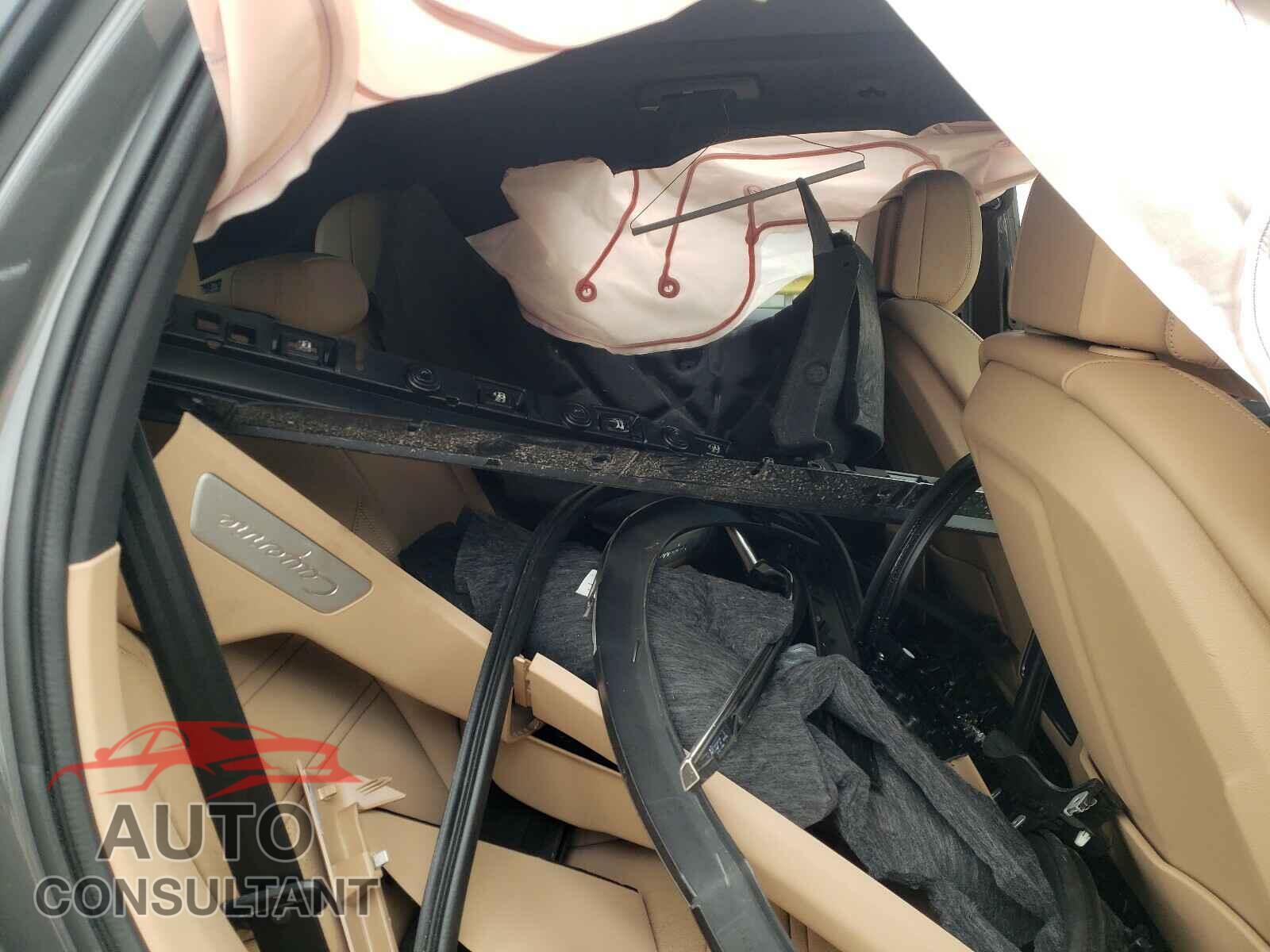 PORSCHE CAYENNE 2020 - WP1AA2AY8LDA10482