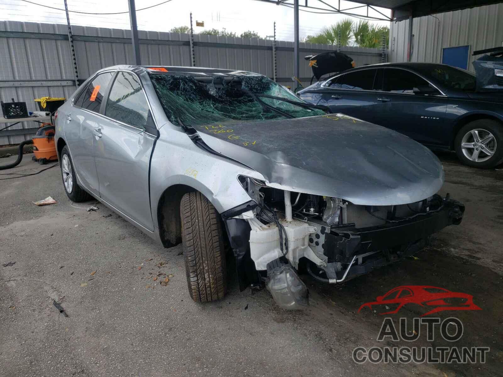 TOYOTA CAMRY 2016 - 4T4BF1FK8GR562917