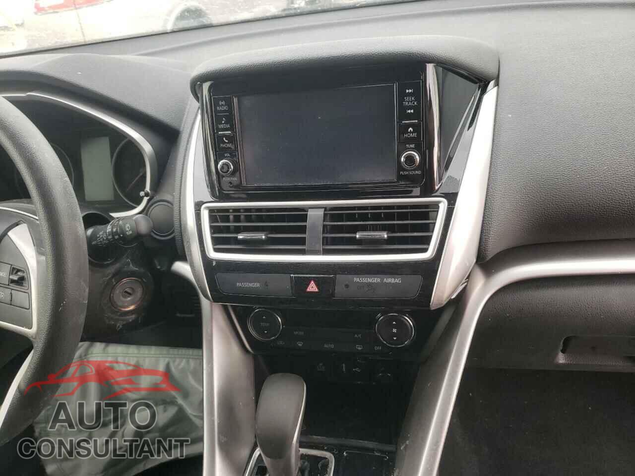MITSUBISHI ECLIPSE 2019 - JA4AT3AA5KZ036778