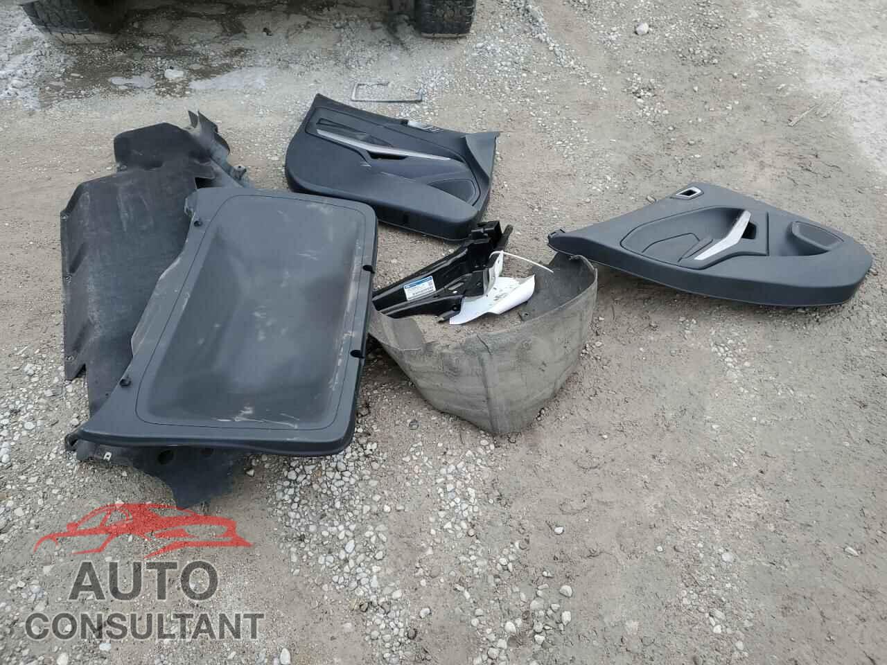 FORD ECOSPORT 2020 - MAJ6S3KL6LC356815