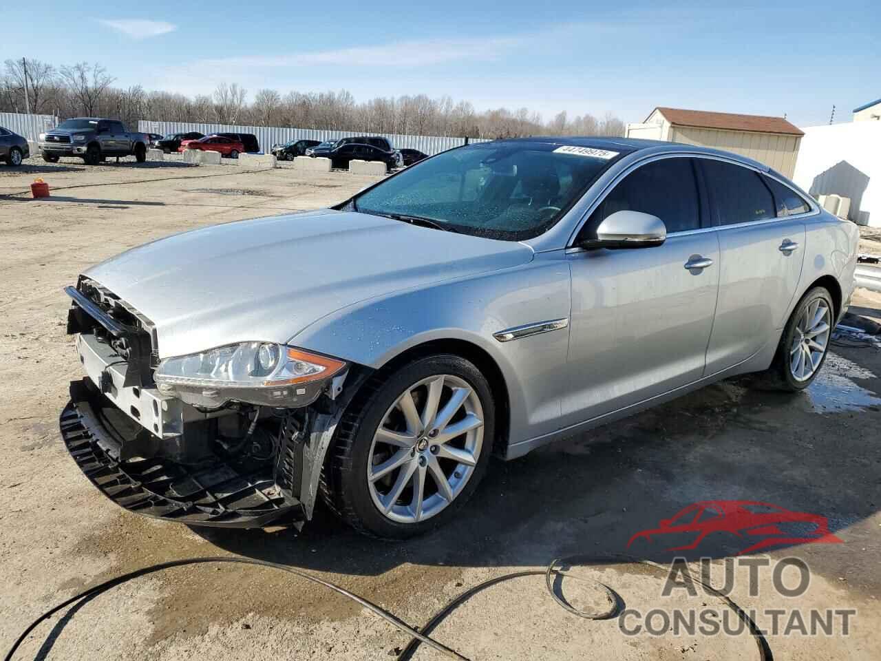 JAGUAR XJ 2011 - SAJWA1CB6BLV08115