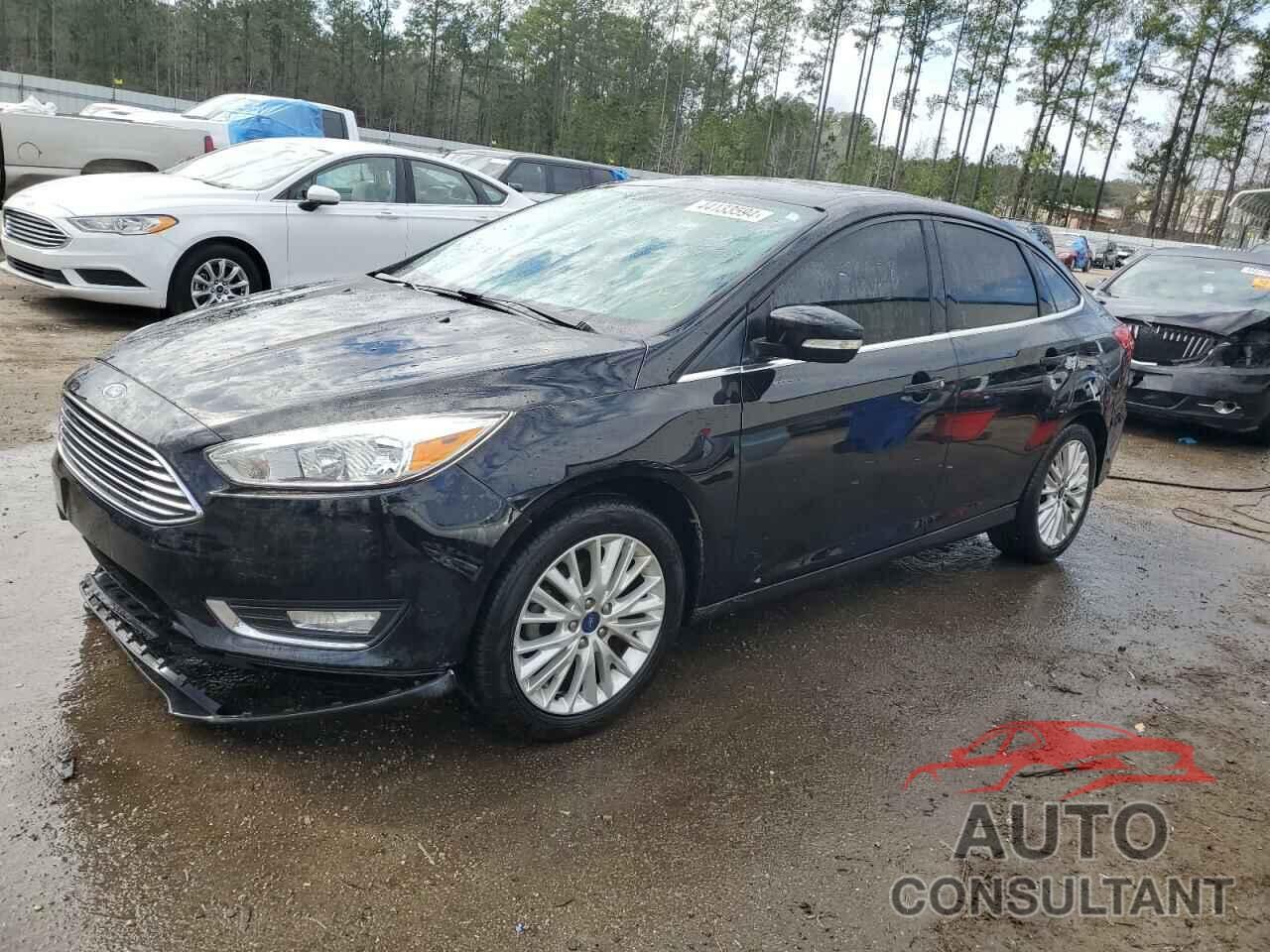 FORD FOCUS 2018 - 1FADP3J27JL294498