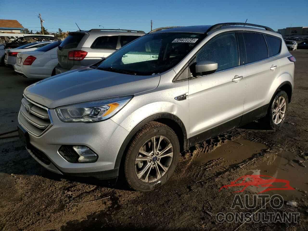 FORD ESCAPE 2018 - 1FMCU0HD7JUC88646