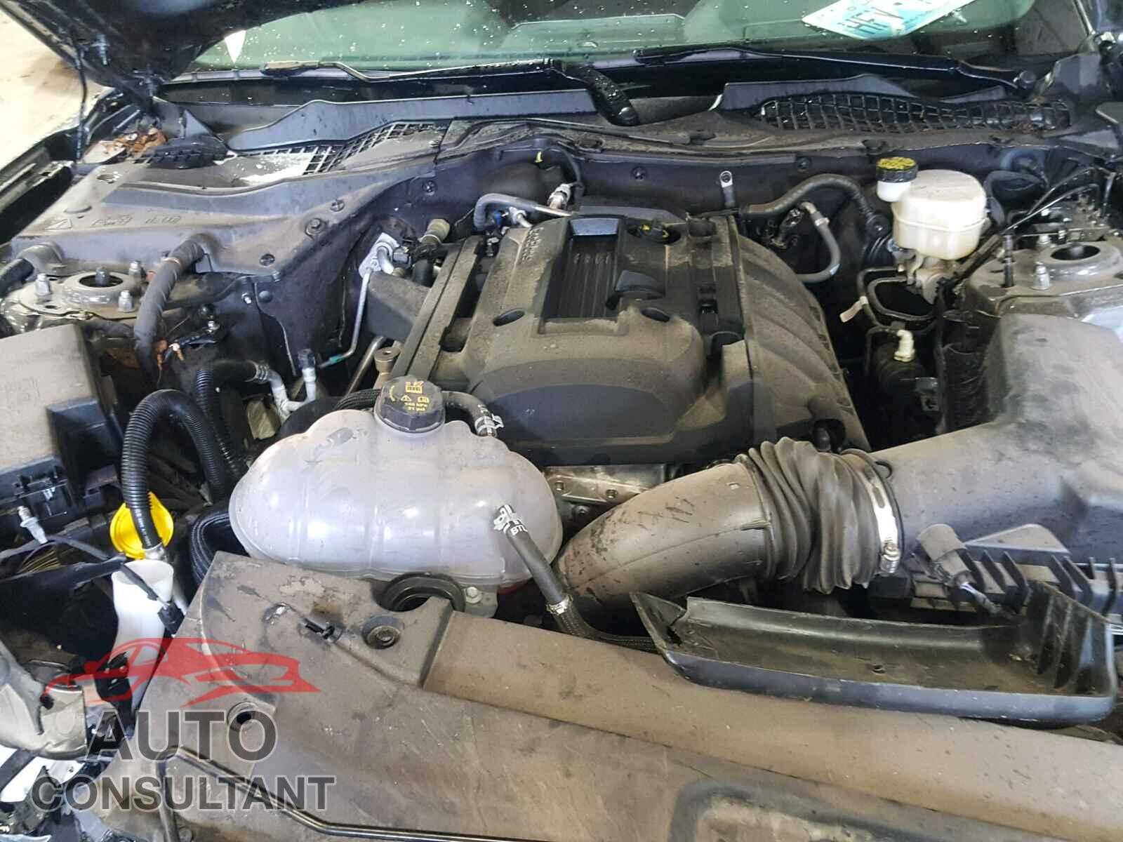 FORD MUSTANG 2017 - 1FA6P8TH3H5340236