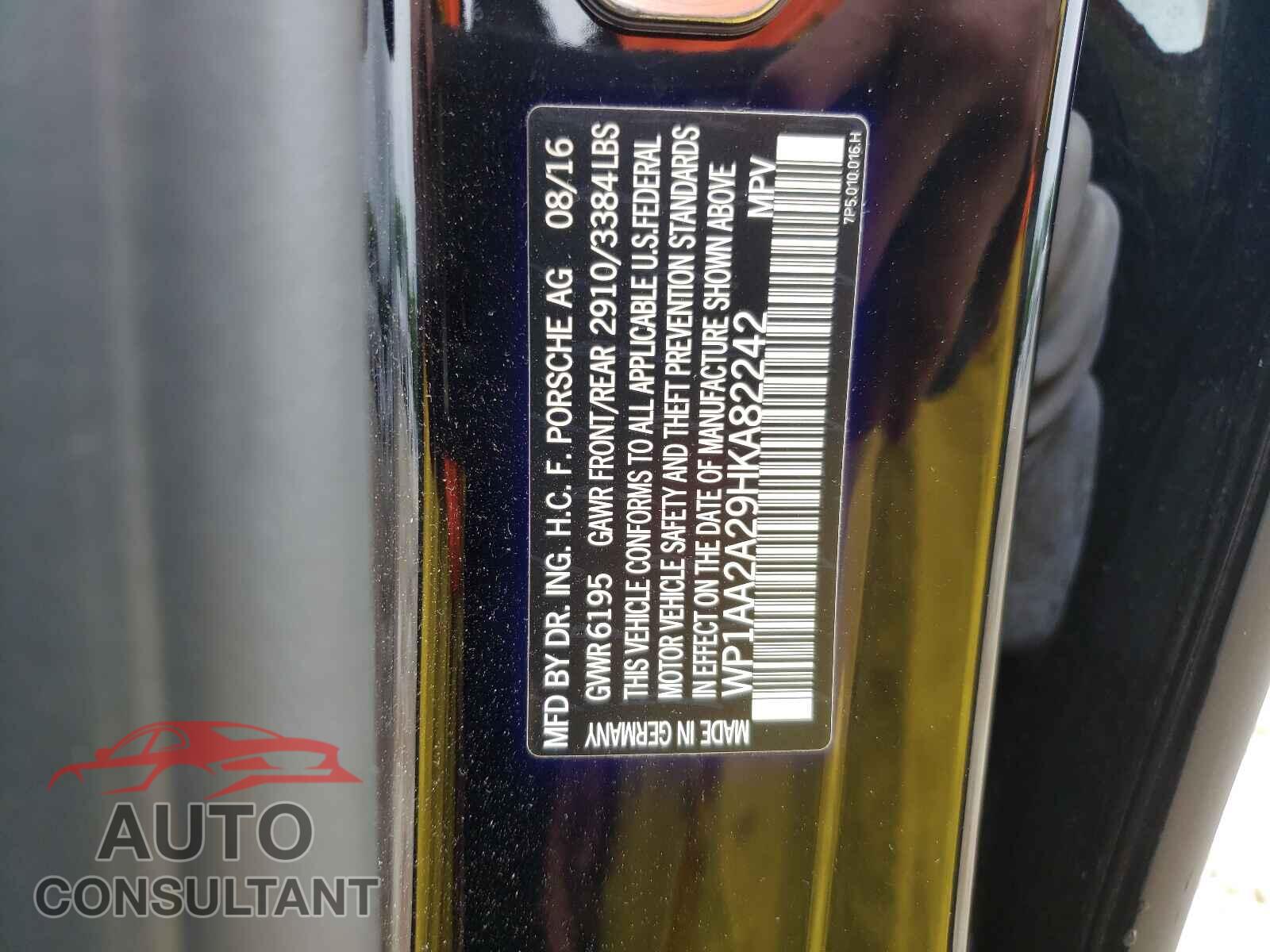PORSCHE CAYENNE 2017 - WP1AA2A29HKA82242