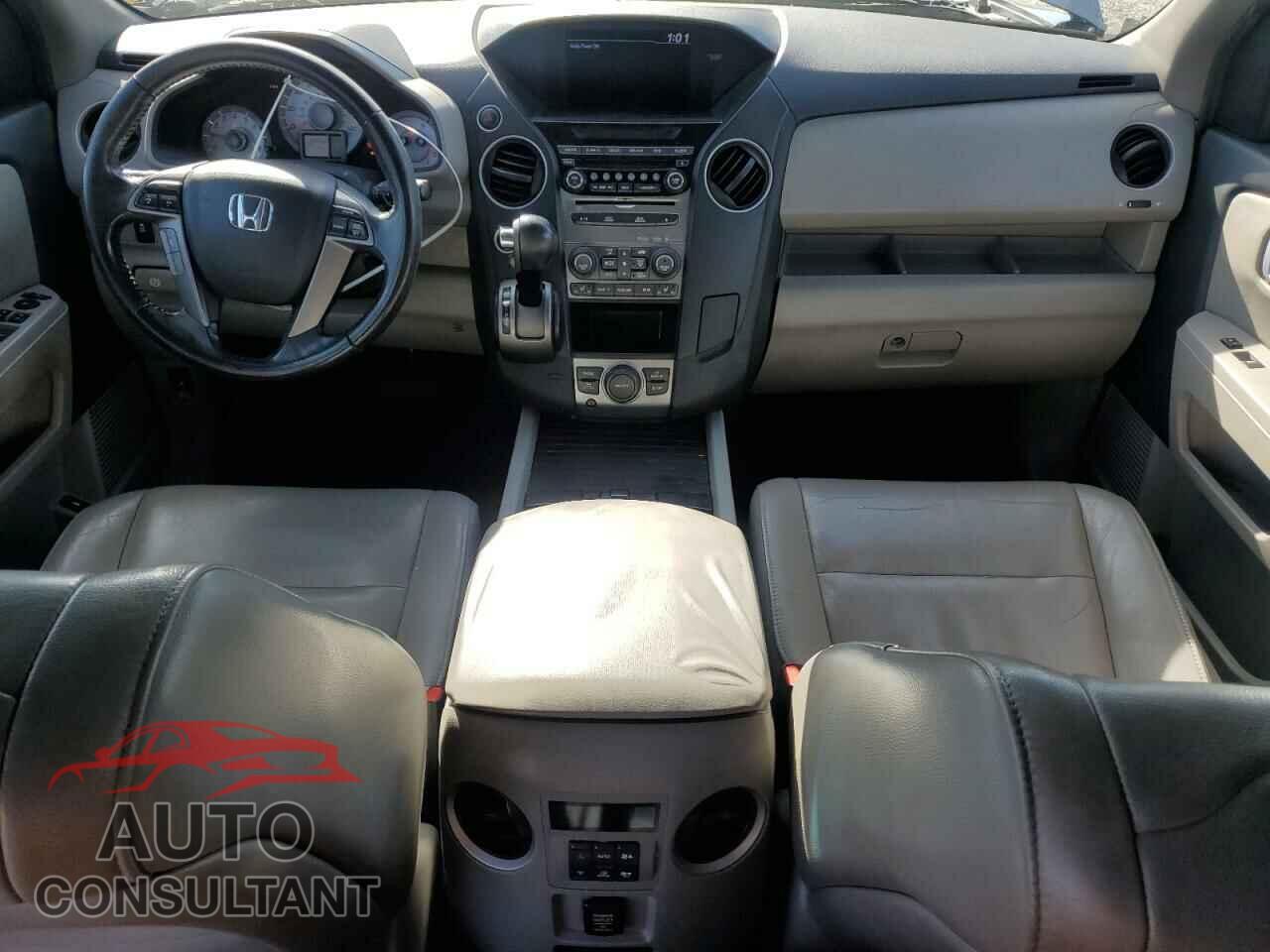 HONDA PILOT 2013 - 5FNYF4H66DB076220