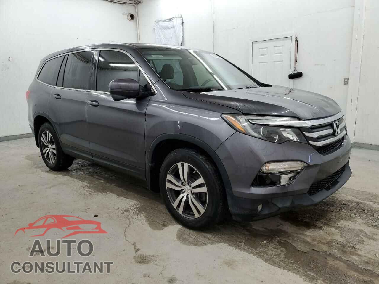 HONDA PILOT 2017 - 5FNYF6H53HB058038
