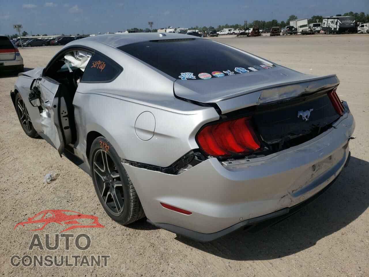 FORD MUSTANG 2019 - 1FA6P8TH2K5123185