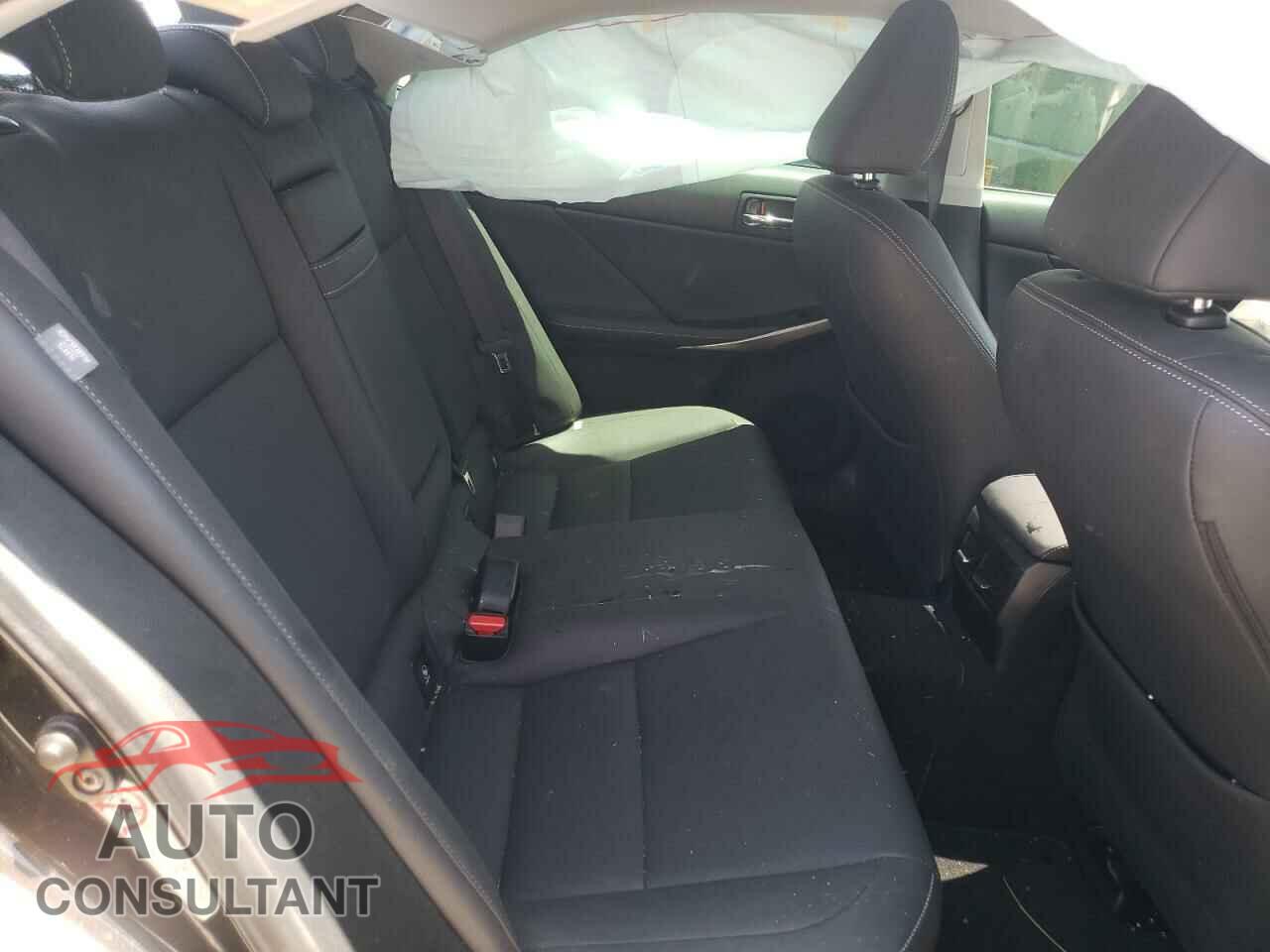 LEXUS IS 2016 - JTHCM1D2XG5005608