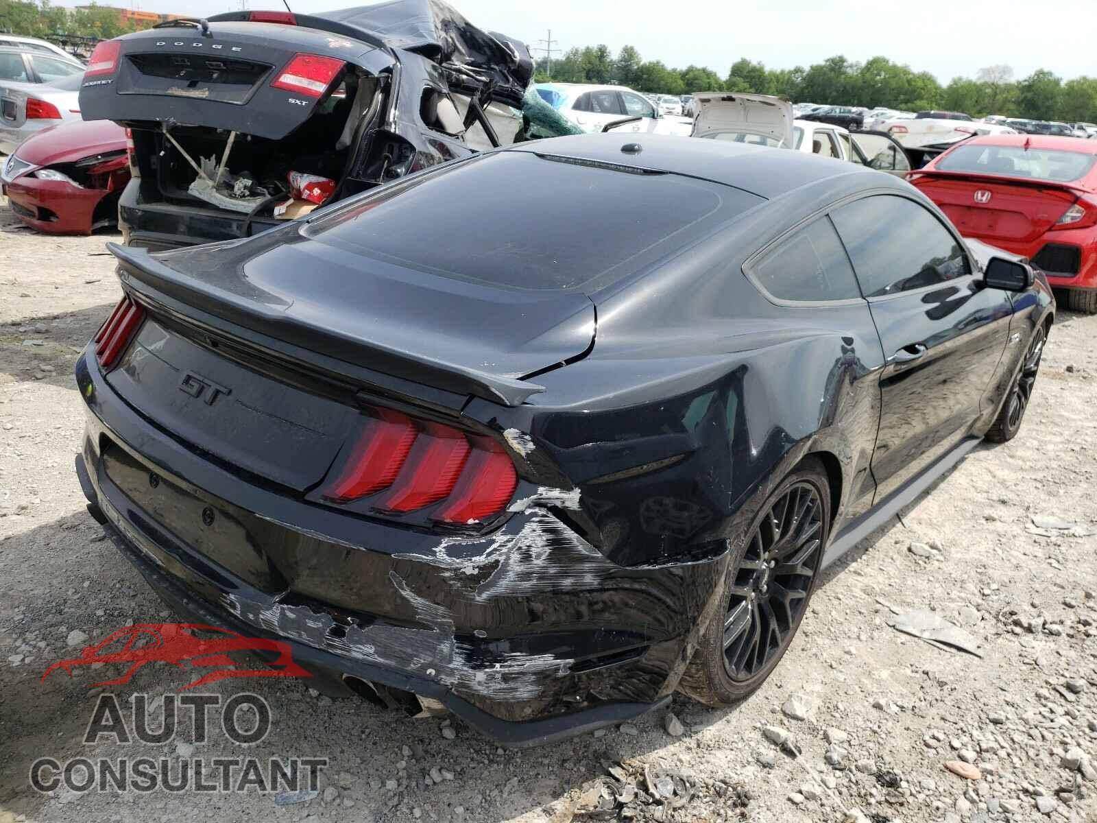 FORD MUSTANG 2018 - 1FA6P8CF7J5122000