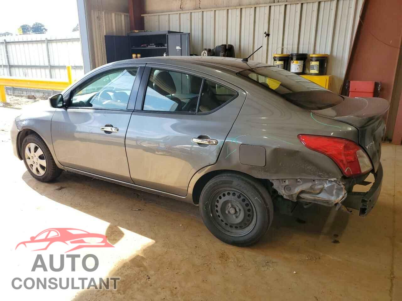 NISSAN VERSA 2019 - 3N1CN7AP3KL840740