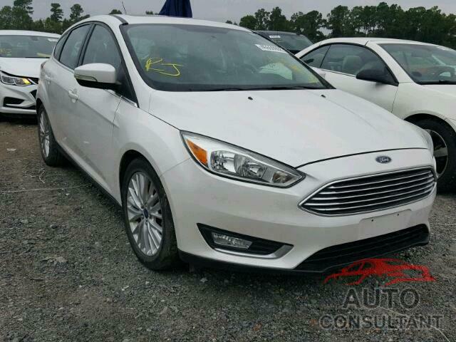 FORD FOCUS 2015 - 1FADP3N21FL255391