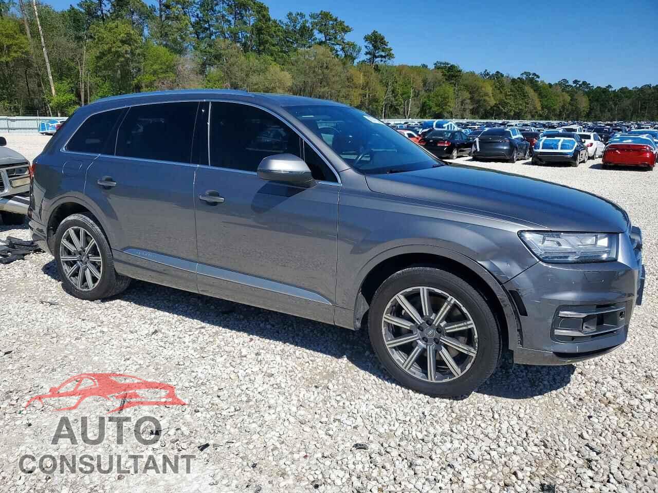 AUDI Q7 2017 - WA1LAAF7XHD045577