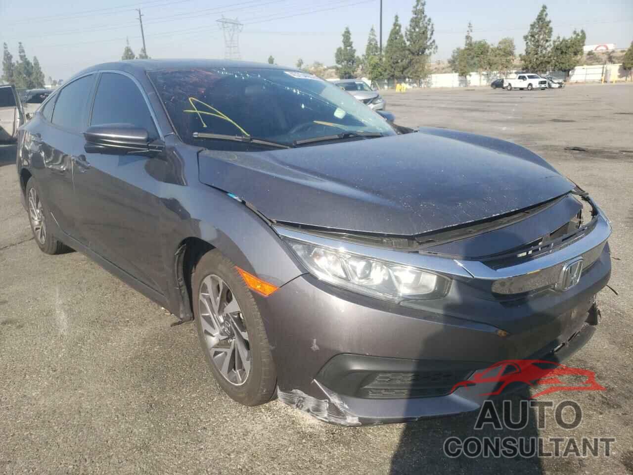 HONDA CIVIC 2018 - 2HGFC2F76JH580841