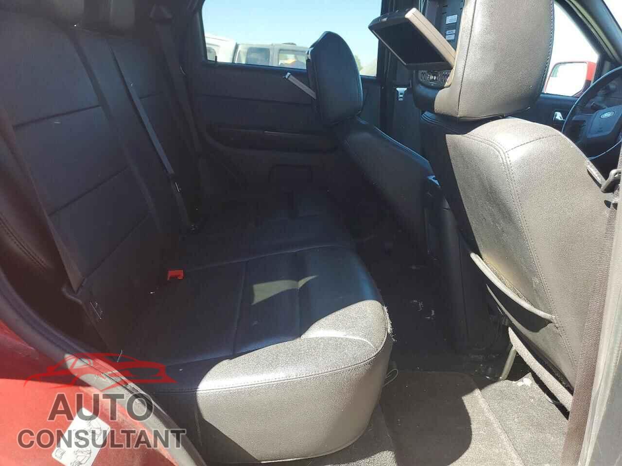 FORD ESCAPE 2011 - 1FMCU0E71BKB72838