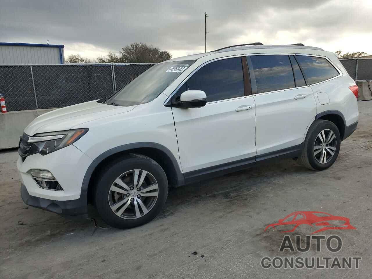 HONDA PILOT 2017 - 5FNYF5H84HB035226