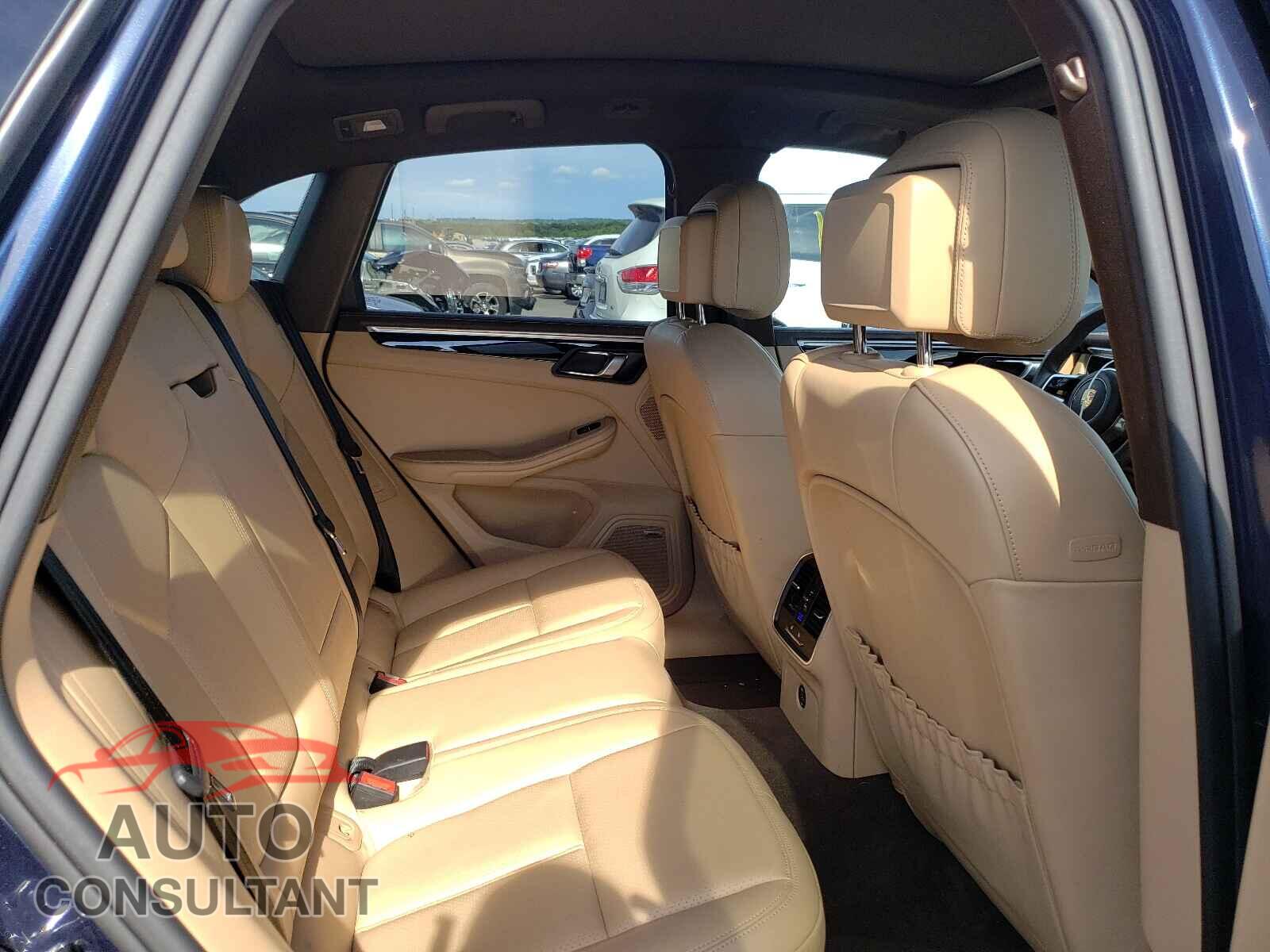 PORSCHE MACAN 2018 - WP1AA2A57JLB05916