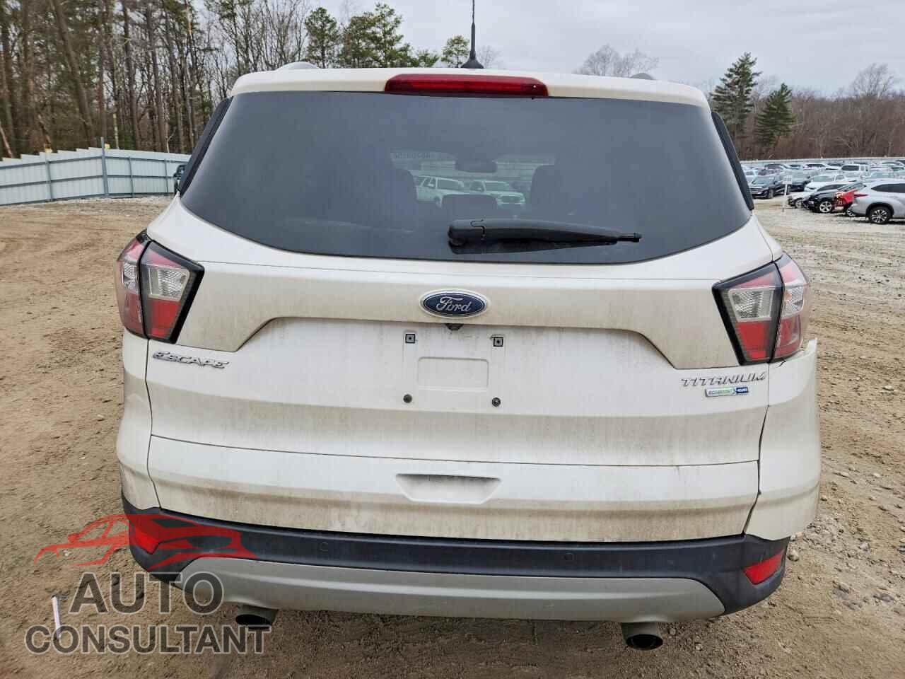 FORD ESCAPE 2018 - 1FMCU9J96JUC98787