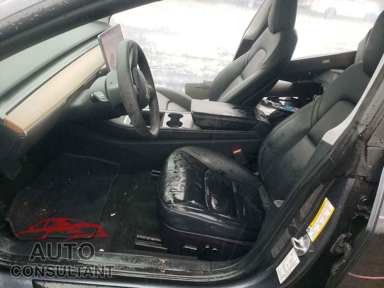 TESLA MODEL 3 2022 - 5YJ3E1EB9NF180750
