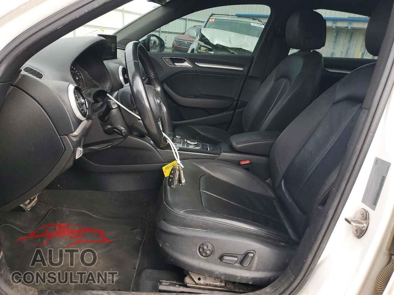 AUDI A3 2017 - WAUAUGFF3H1026799