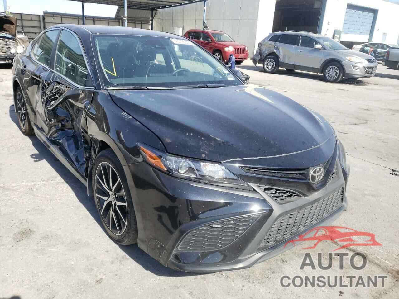 TOYOTA CAMRY 2022 - 4T1G11AK8NU617904