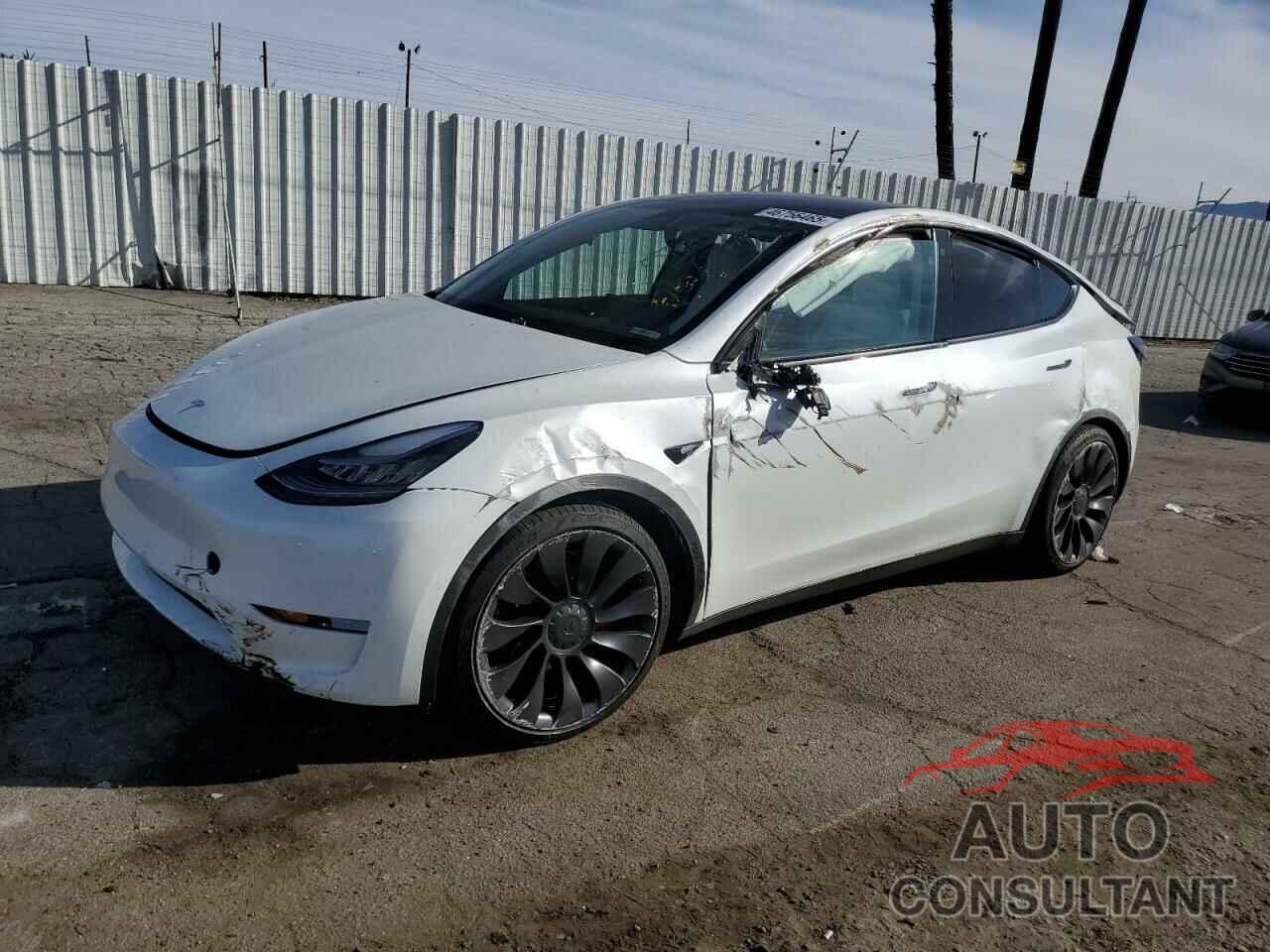 TESLA MODEL Y 2020 - 5YJYGDEF7LF057305