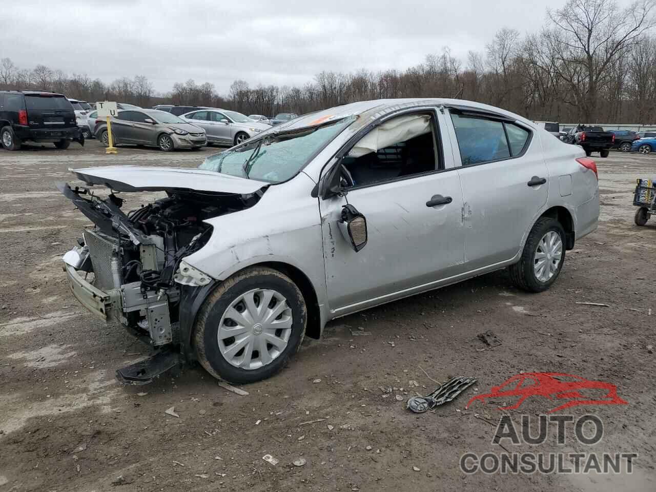 NISSAN VERSA 2019 - 3N1CN7AP4KL818455