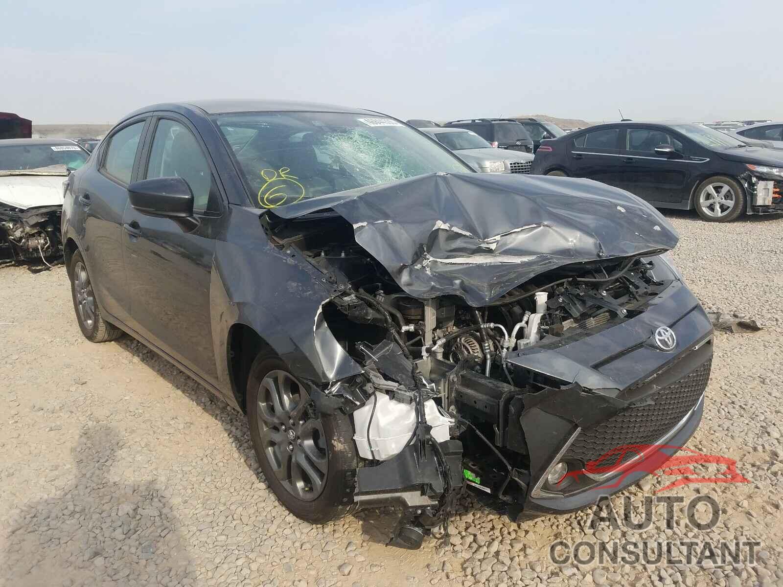 TOYOTA YARIS 2019 - 3MYDLBYV5KY523318