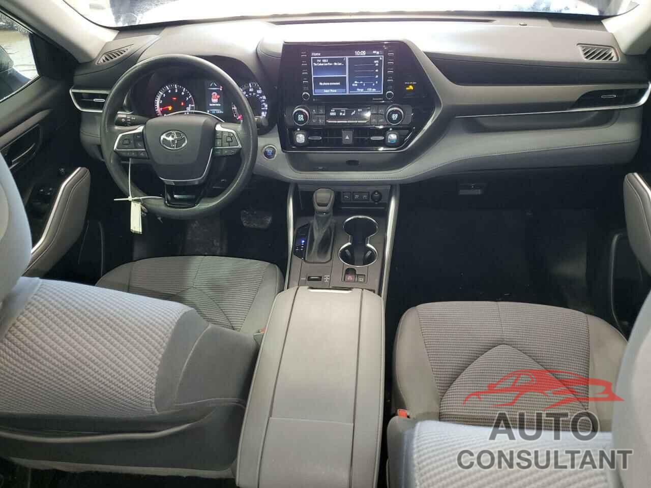 TOYOTA HIGHLANDER 2021 - 5TDCZRAH3MS531241