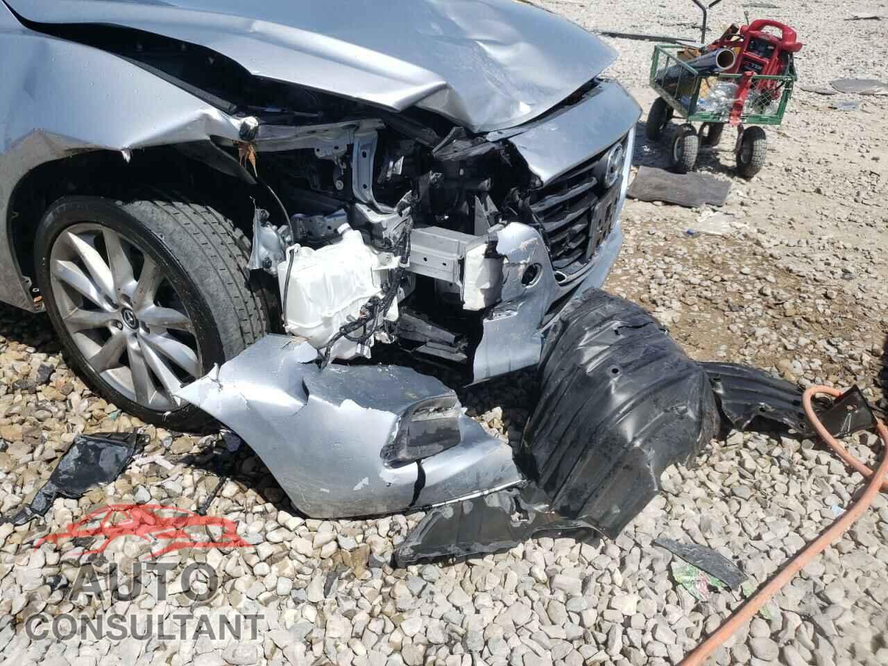 MAZDA 3 2017 - JM1BN1V76H1102947