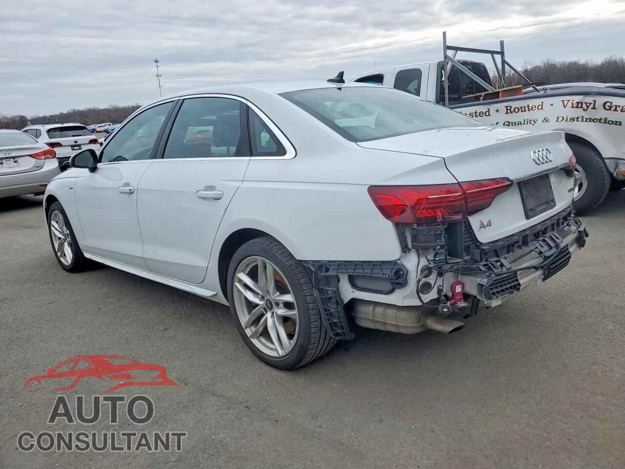 AUDI A4 2021 - WAUEAAF47MA038504