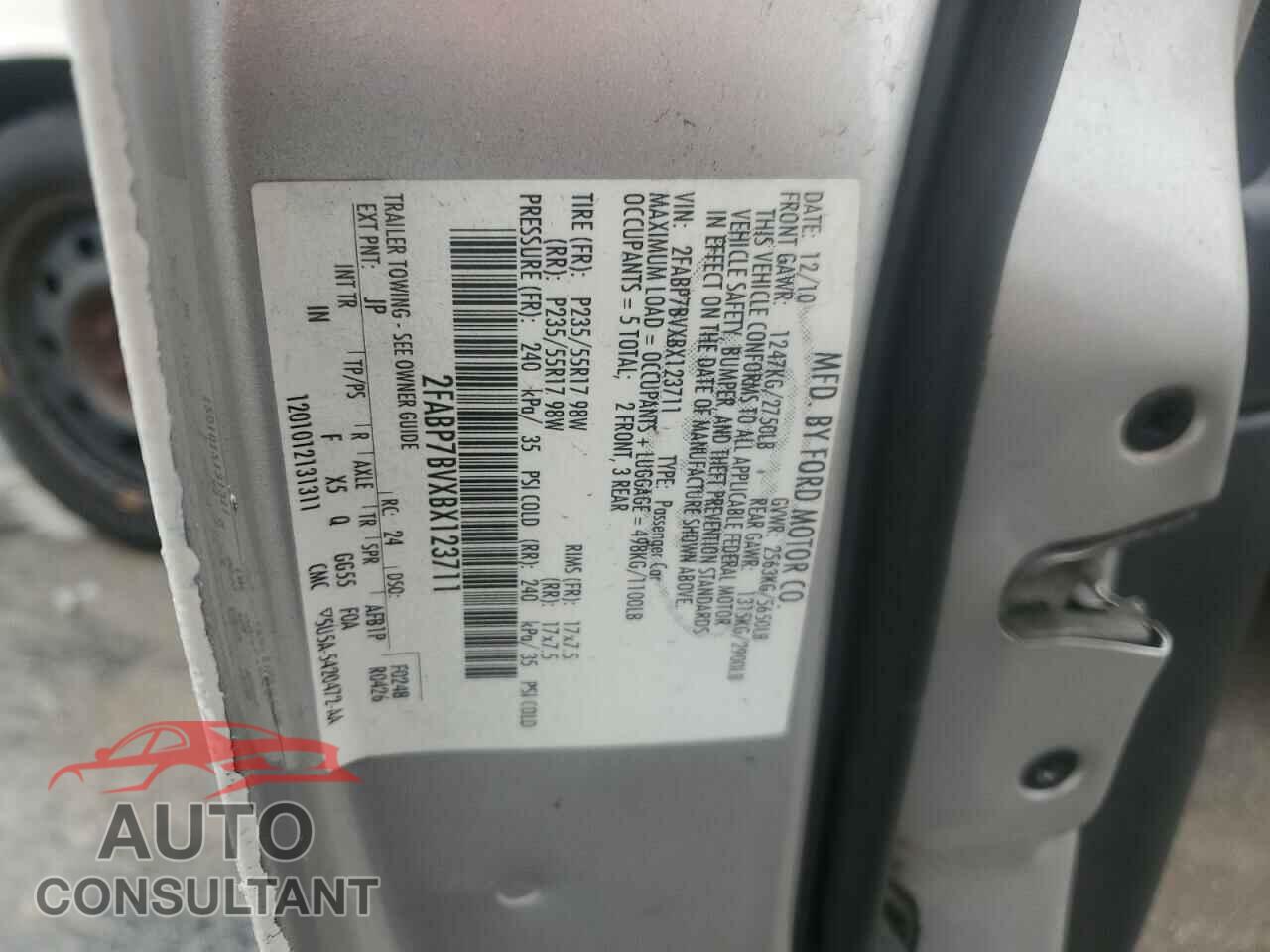 FORD CROWN VIC 2011 - 2FABP7BVXBX123711